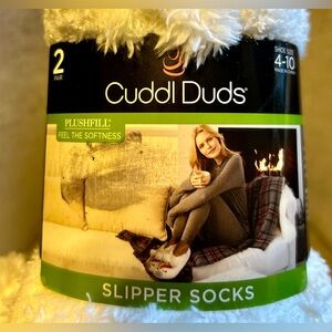 Cuddl Dudds - 2 Pairs of Cozy Slipper Socks- Fits Sizes 4-10 Women- NWT